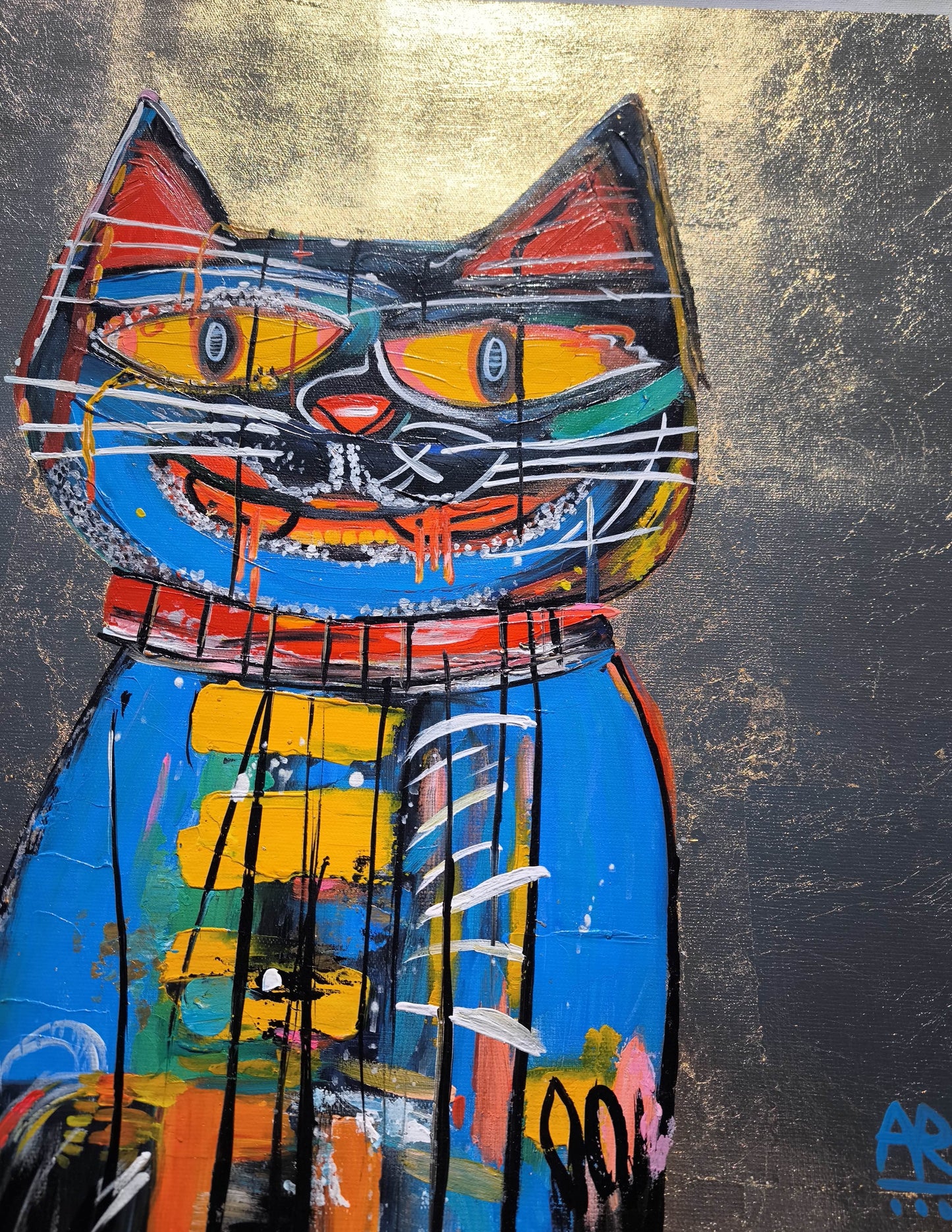 GOLDEN CAT
